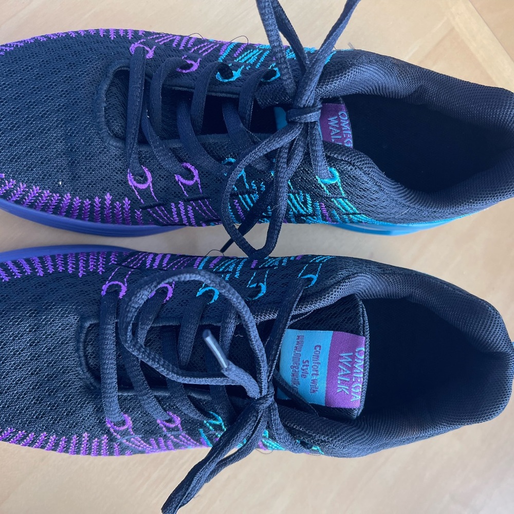 Omega Walk sneakers